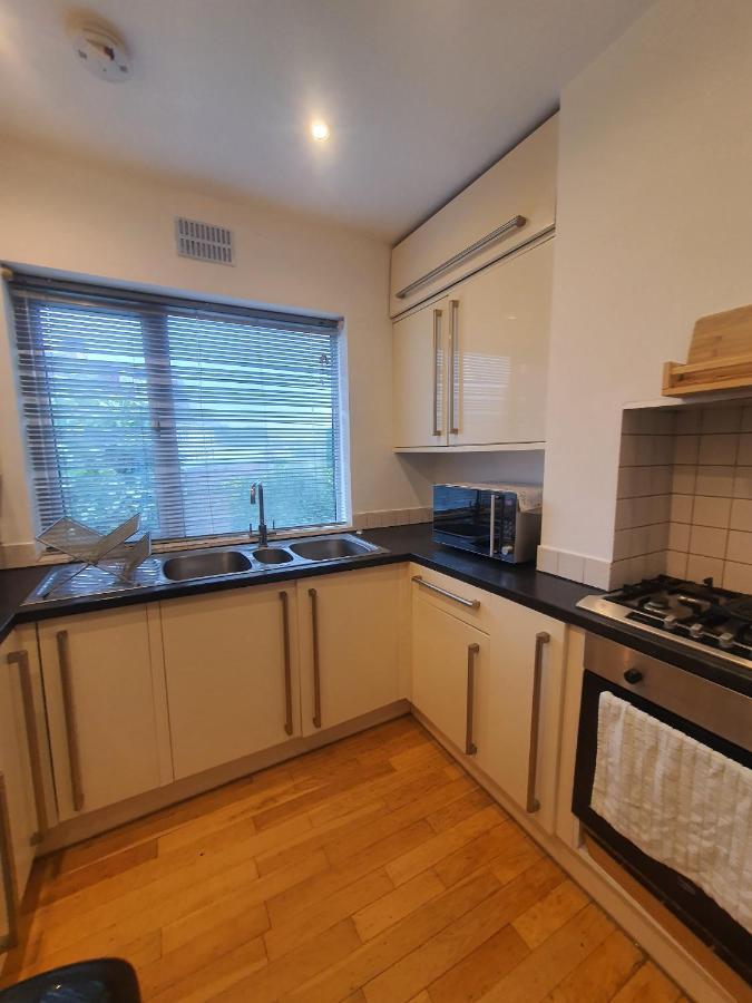 إدجوير Art Double Bed Room المظهر الخارجي الصورة