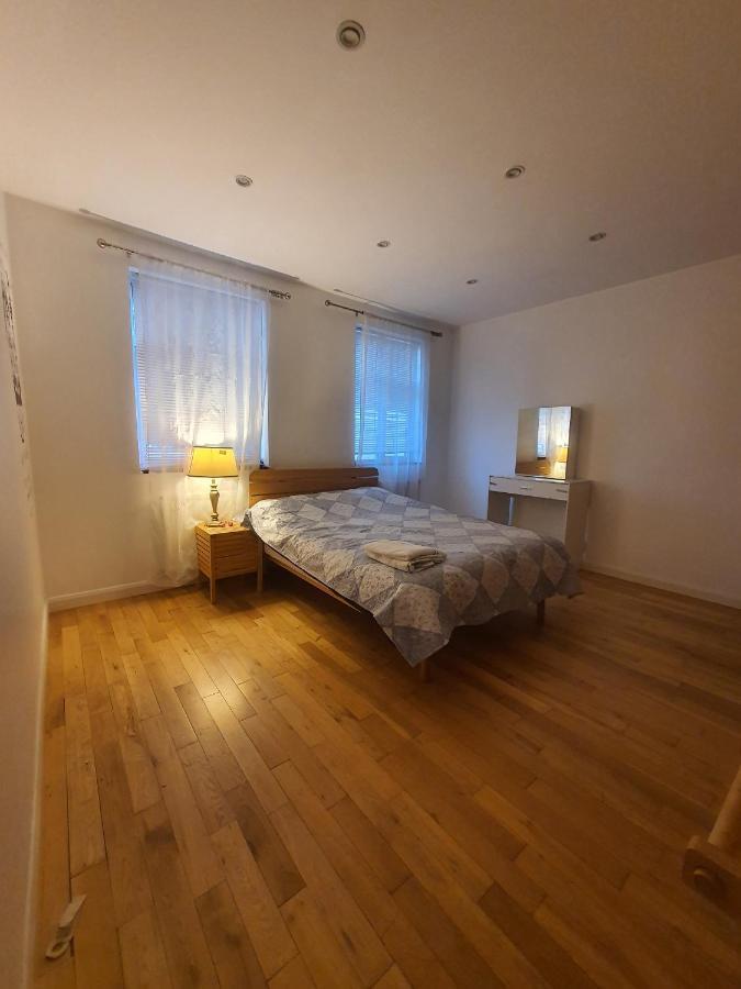 إدجوير Art Double Bed Room المظهر الخارجي الصورة